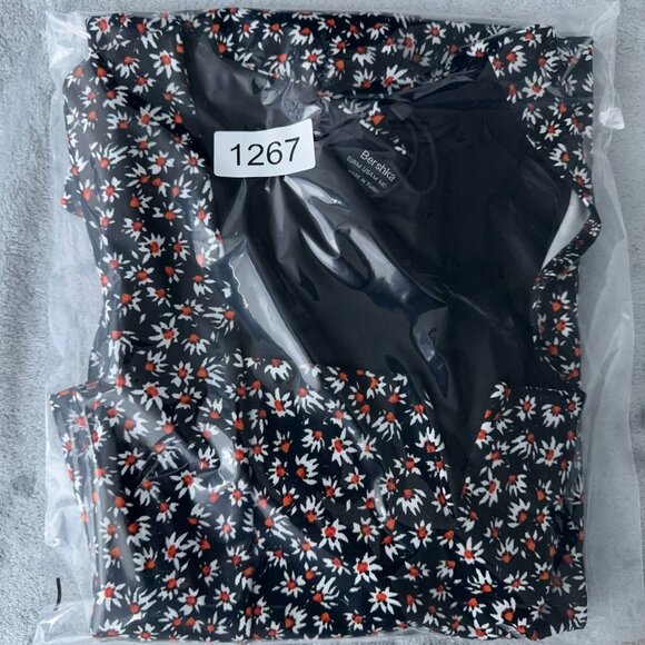 Bershka Womens Playsuit Romper Floral Print Notch Front Square Neck Multicolor M - Picture 14 of 14